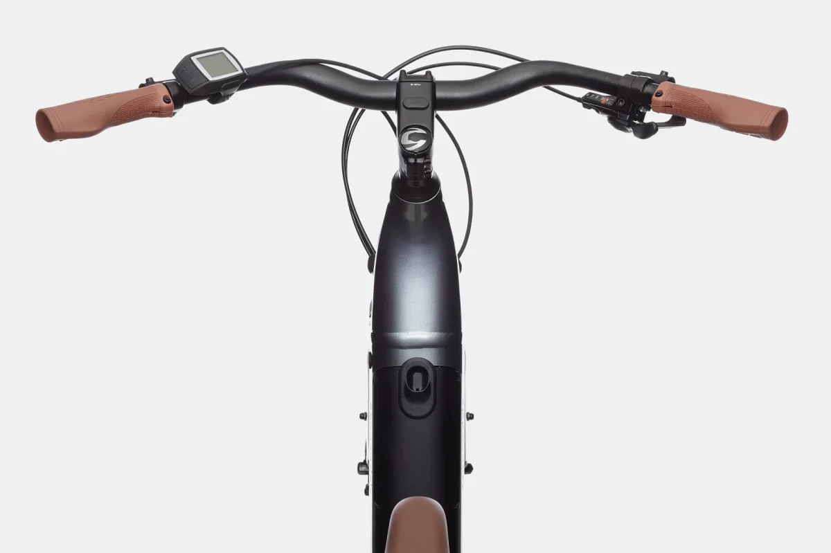 Adventure Neo 4 – Image 2