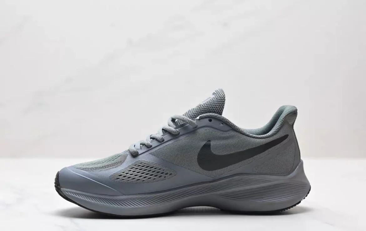 Nike Air Zoom Guide 10 Gris – Chaussures Running Homme Respirantes – Image 5