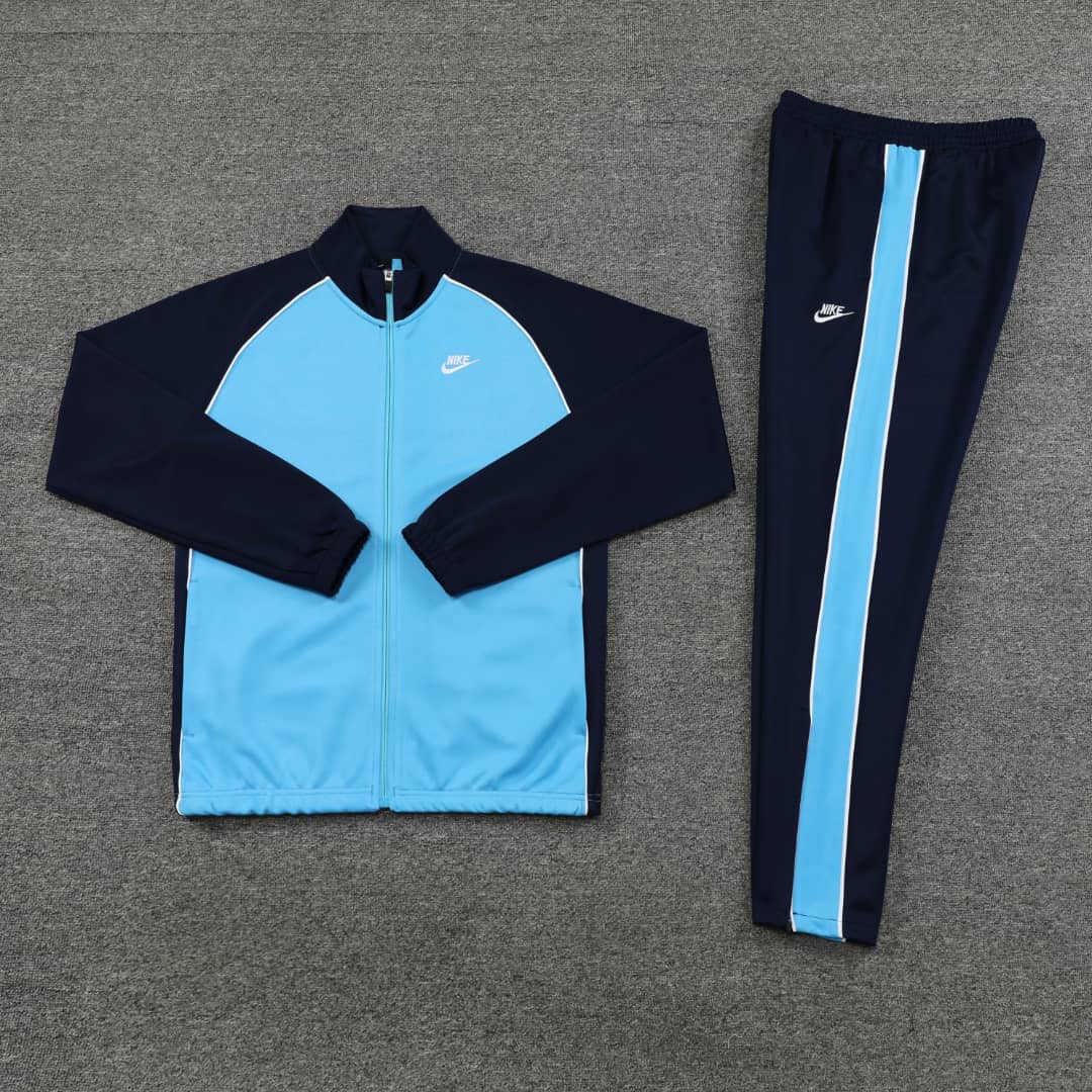 Survêtement Nike Homme Bleu Ciel & Marine – Ensemble Sport Mode – Image 2